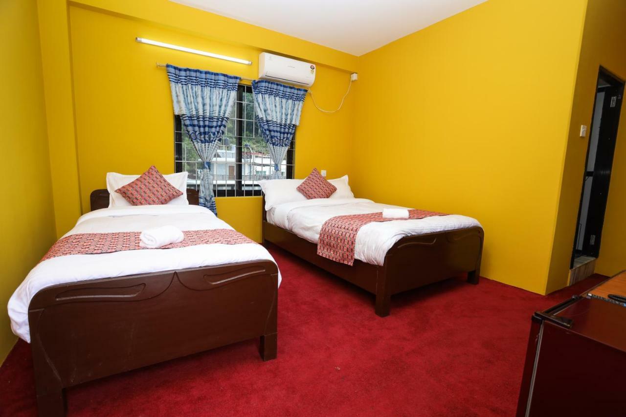 Hotel Blue Magnet Pokhara Exterior photo