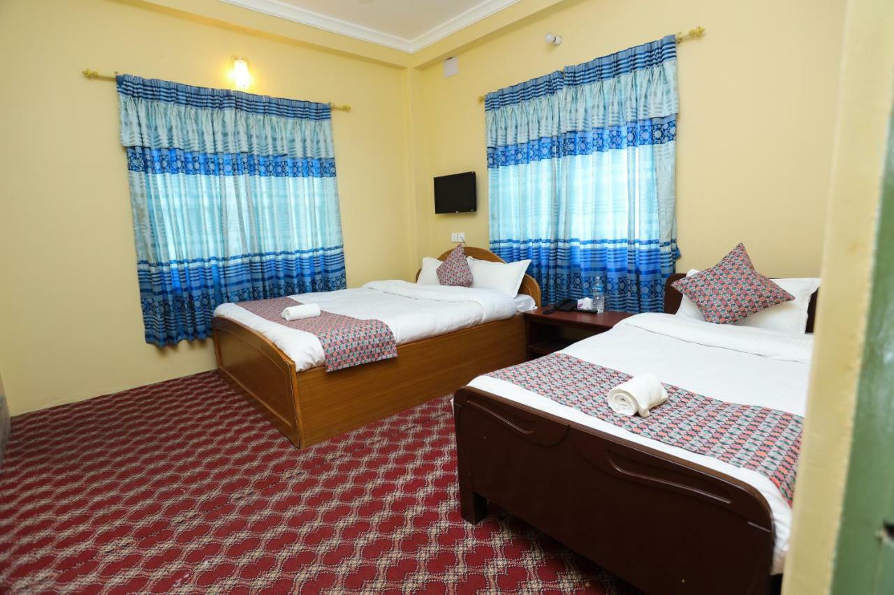 Hotel Blue Magnet Pokhara Exterior photo