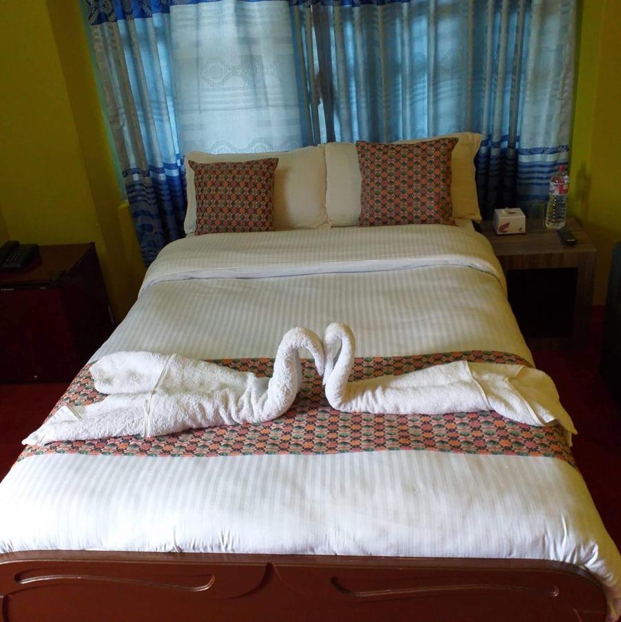 Hotel Blue Magnet Pokhara Exterior photo